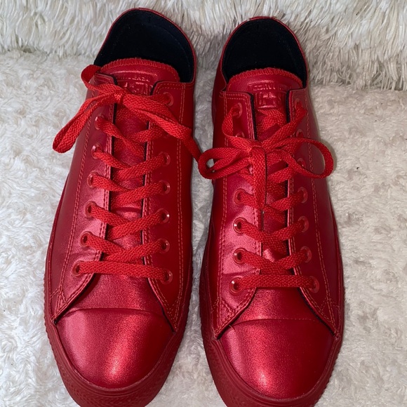 ❤️❤️-Mens red converse-❤️❤️ - Picture 2 of 7